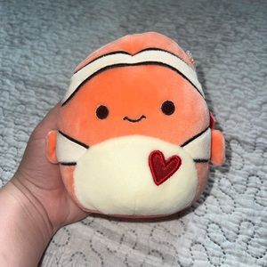 5” Ricky The Clownfish Valentine’s Squishmallow